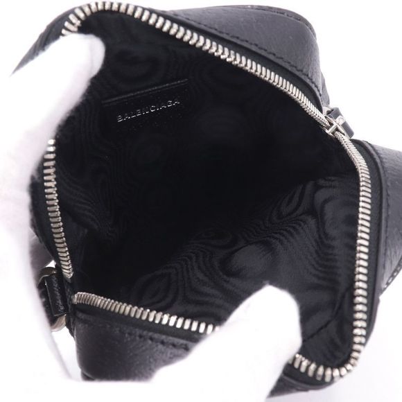 Balenciaga The Hacker Shoulder Bag Leather Black - Picture 3 of 4
